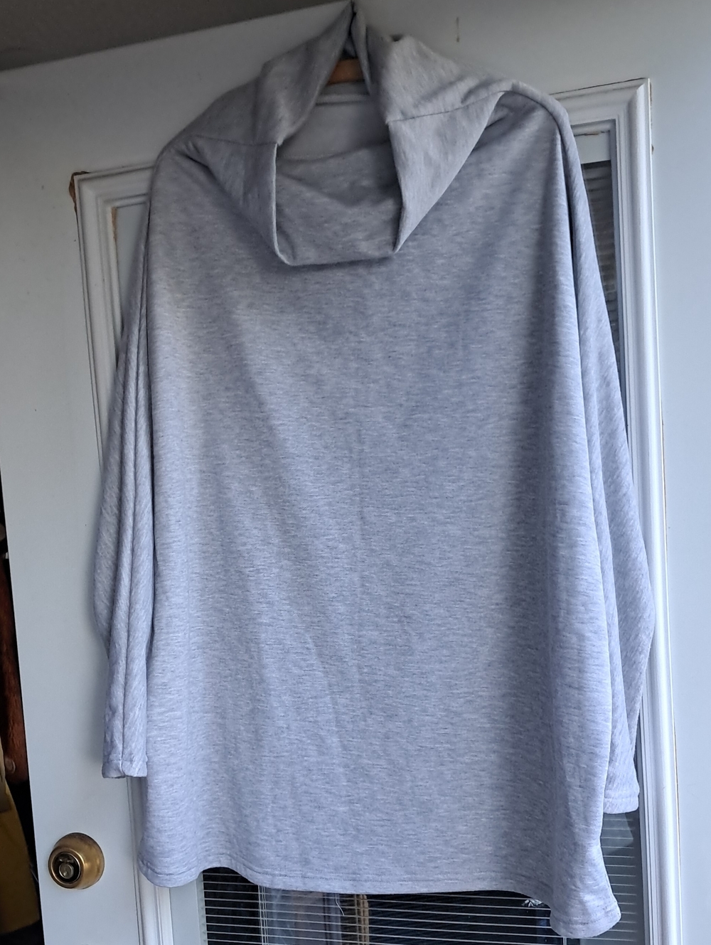 Women's Lightweight Hooded Pullover Sweatshirt in Light Gray